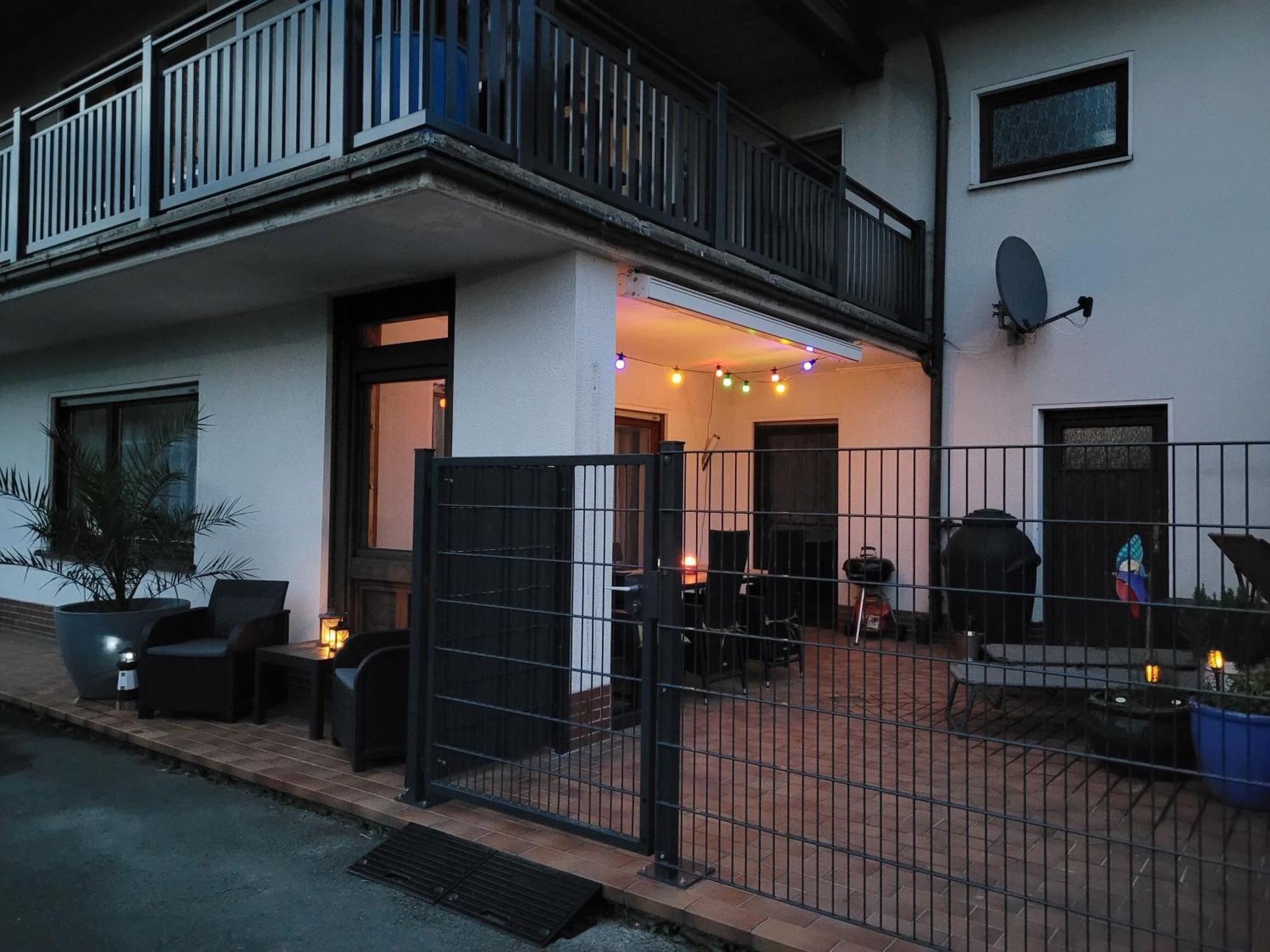 Bi Abbas Jong Apartment Фройденберг Екстериор снимка