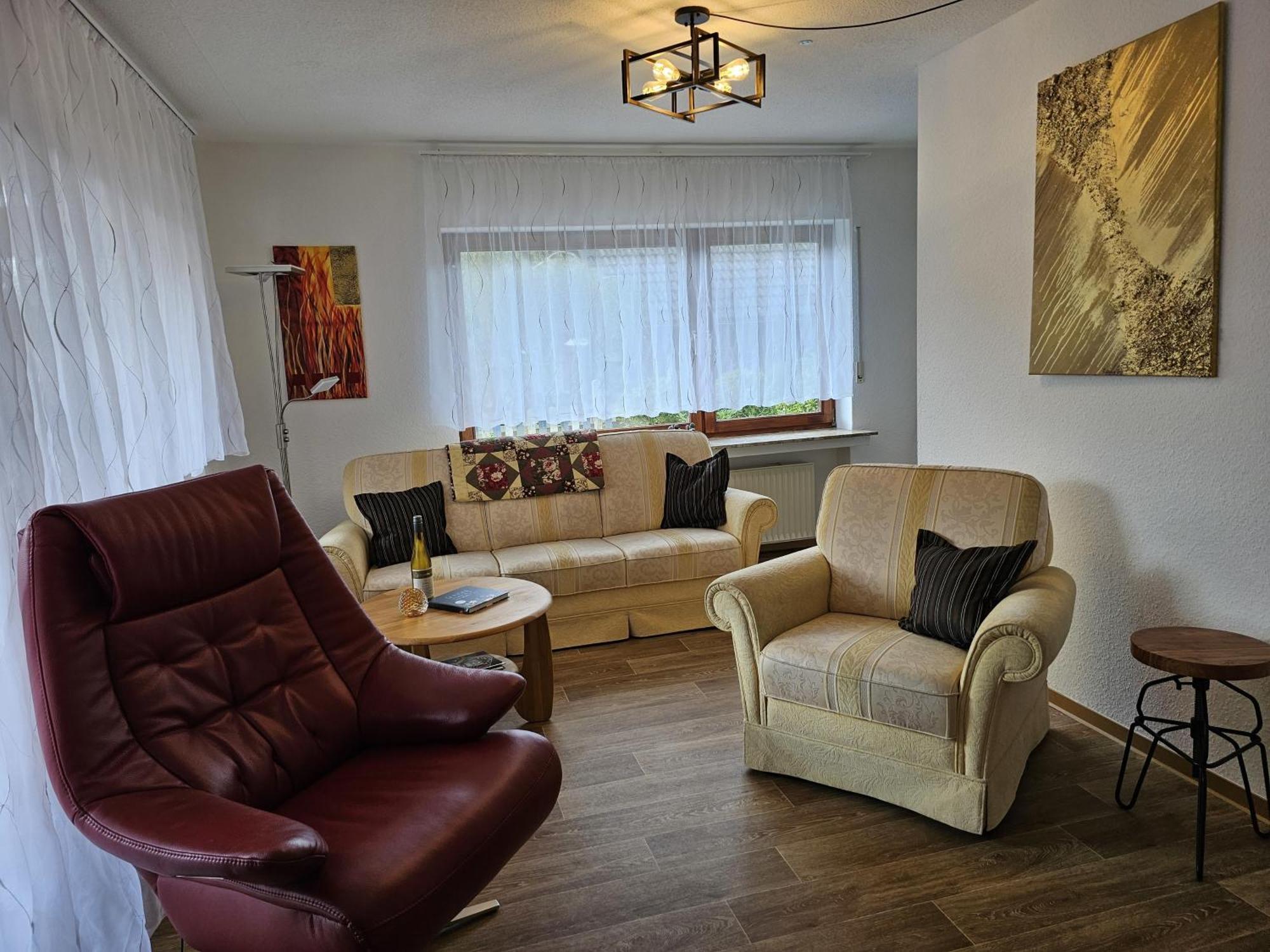 Bi Abbas Jong Apartment Фройденберг Екстериор снимка