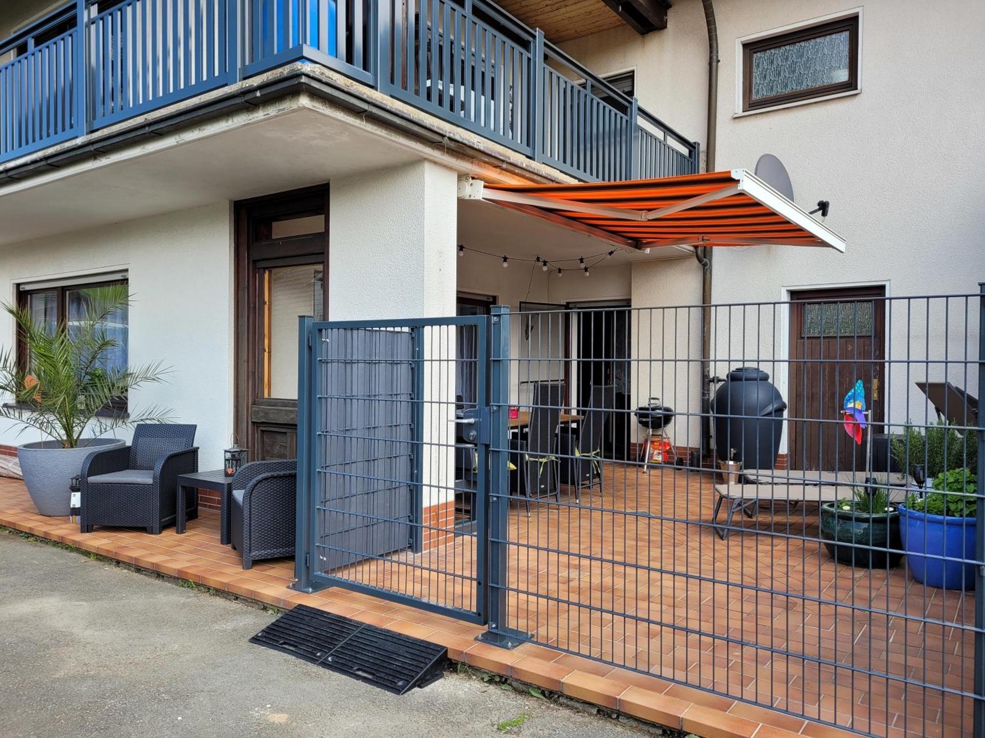 Bi Abbas Jong Apartment Фройденберг Екстериор снимка